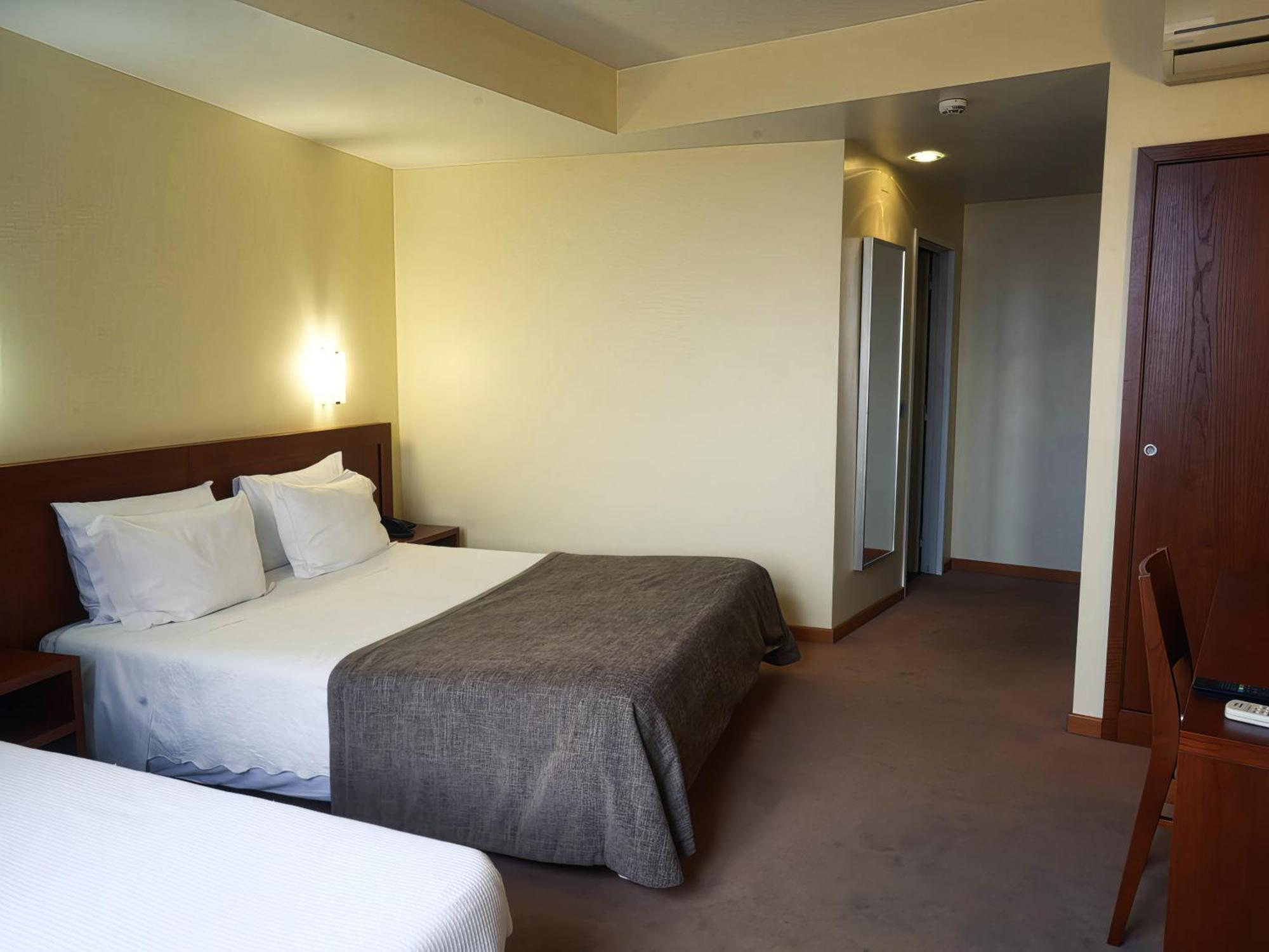Hotel Sao Francisco Leiria Kültér fotó